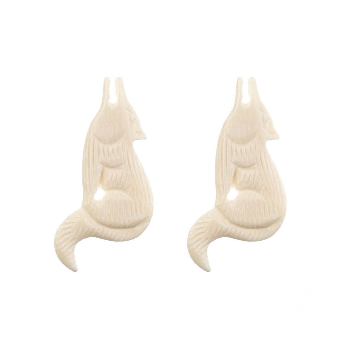 Bone Wolf Looking Up Pendant 2pcs 2.36x1.08in White work on bone