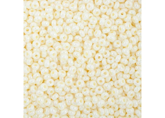 Czech Seed Beads 10/0 Opaque Cream