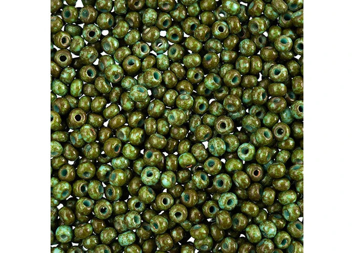 Czech Seedbead apx22g Vial 8/0 Opaque Travertine on Turquoise